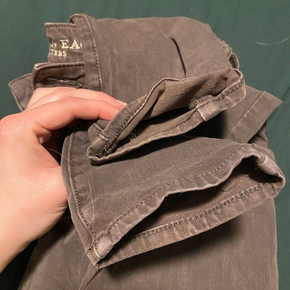 2 pairs of American Eagle High Rise Jeggings - Picture 3 of 9